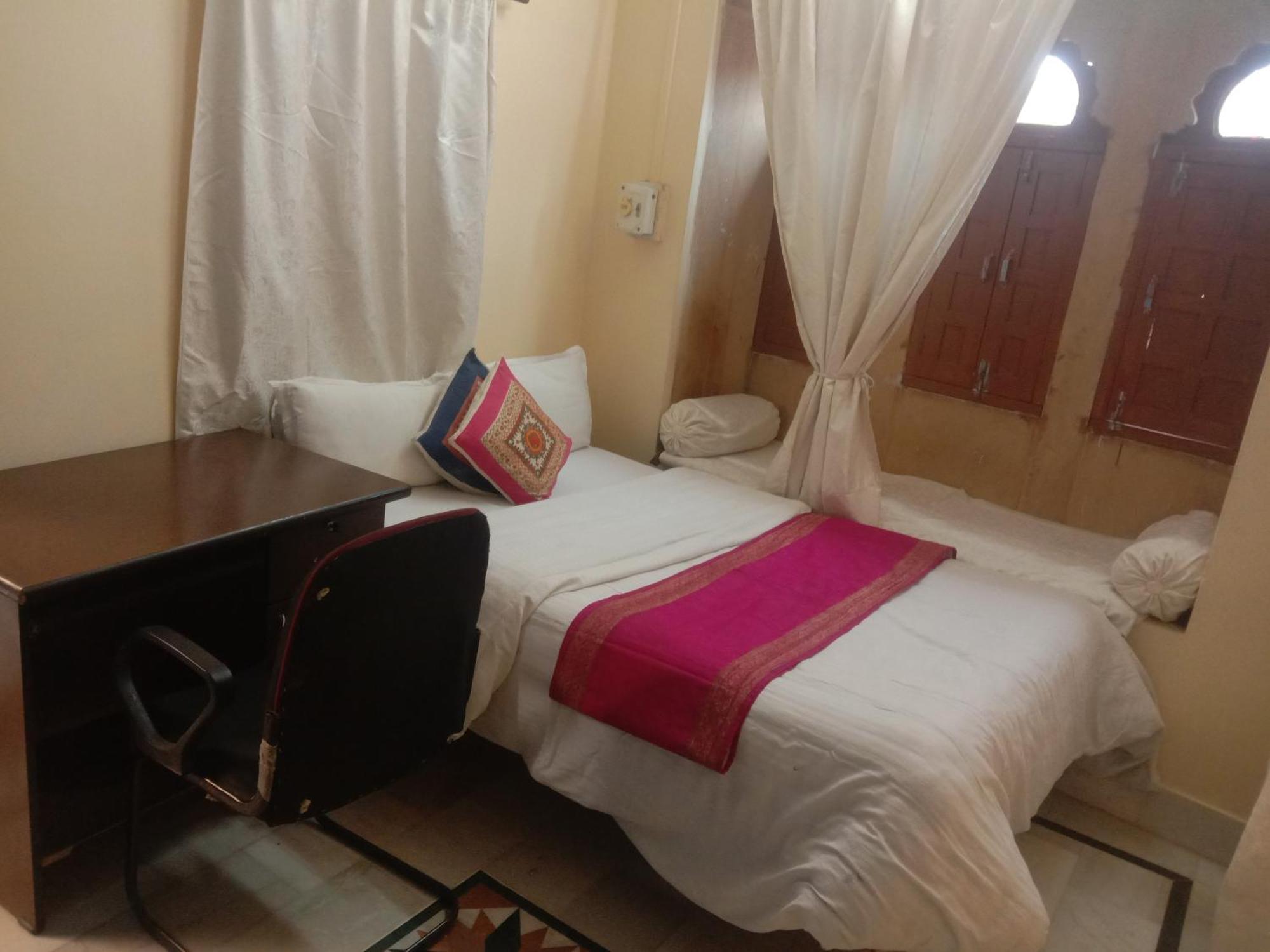 Neem Guest House Джайсалмер Экстерьер фото