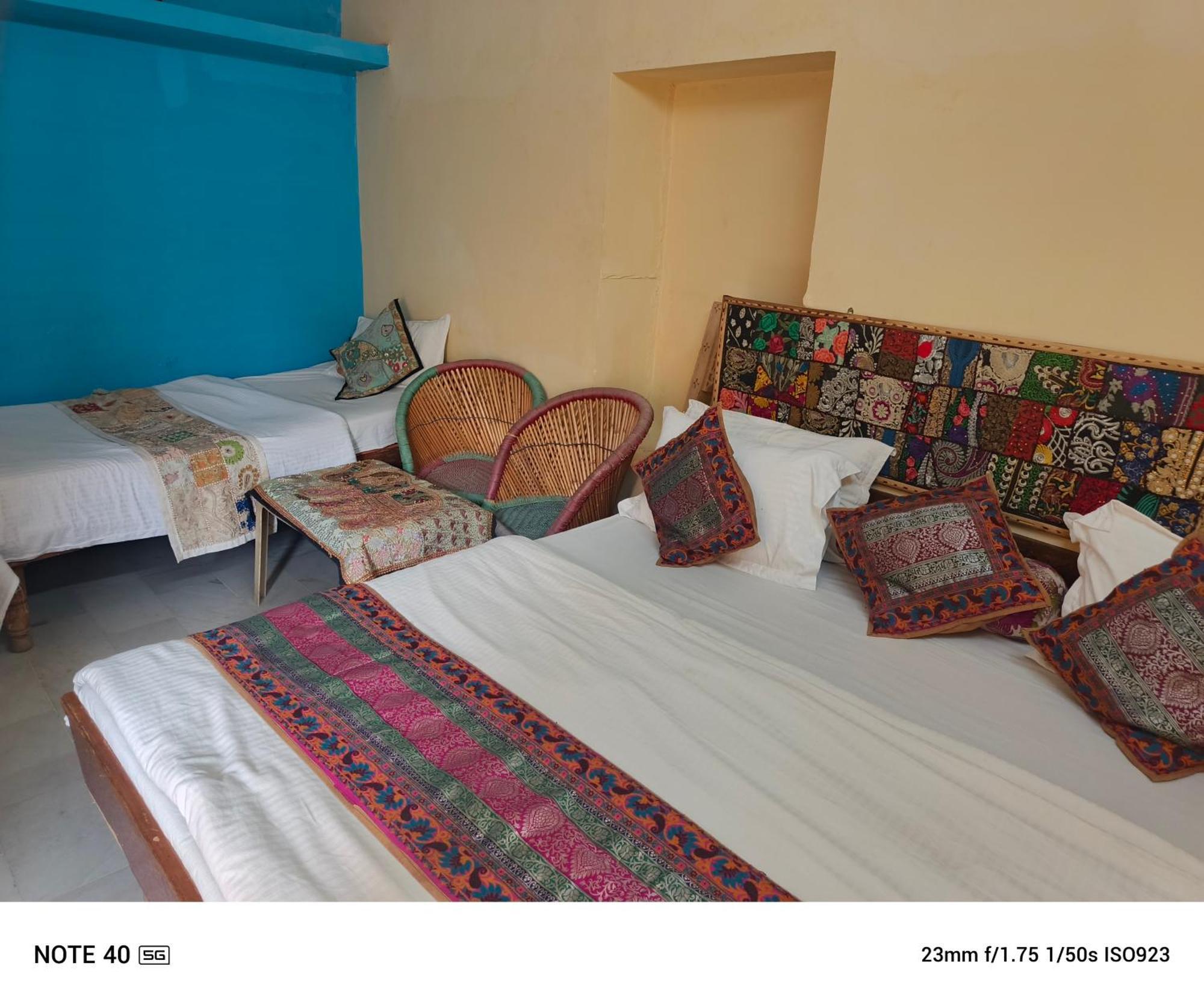 Neem Guest House Джайсалмер Номер фото