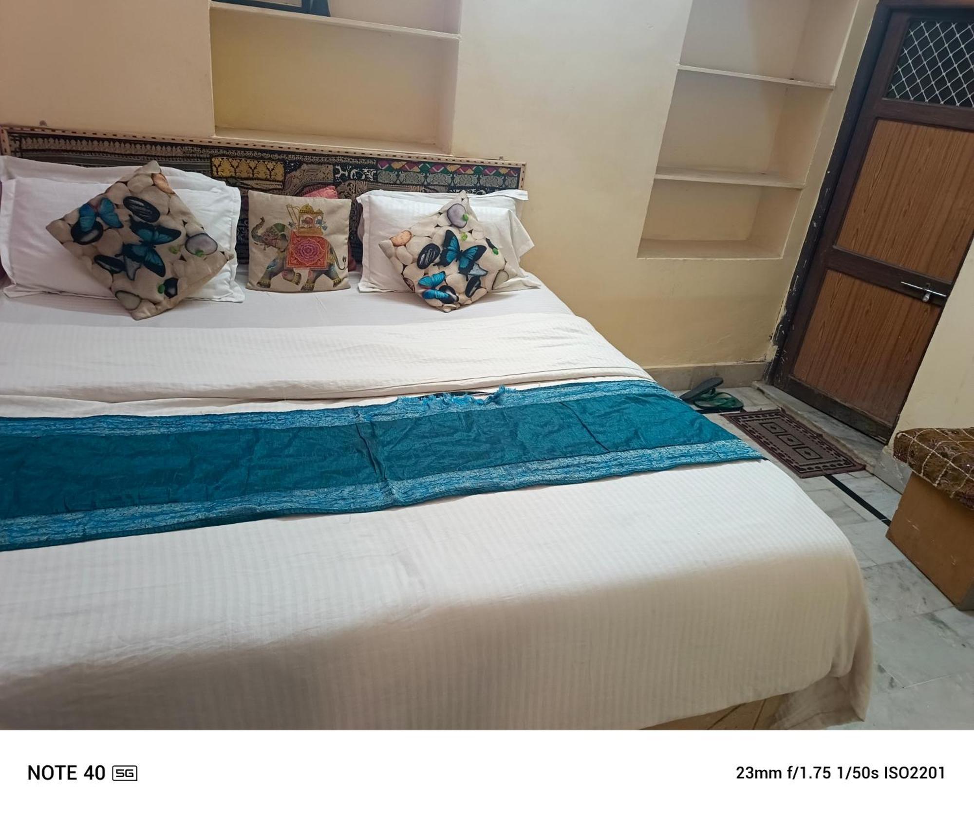 Neem Guest House Джайсалмер Экстерьер фото